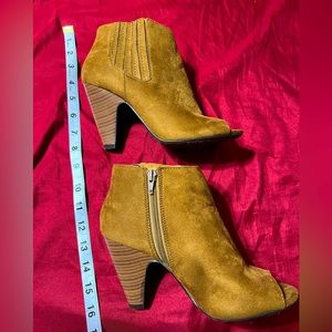 Ankle booties with peep toes